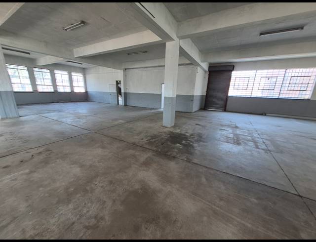 900M² WAREHOUSE TO LET IN BENROSE